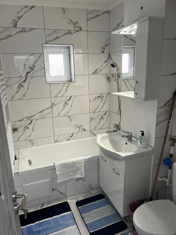 Cozy Urban Accommodation In Beautiful سوتْشافا المظهر الخارجي الصورة